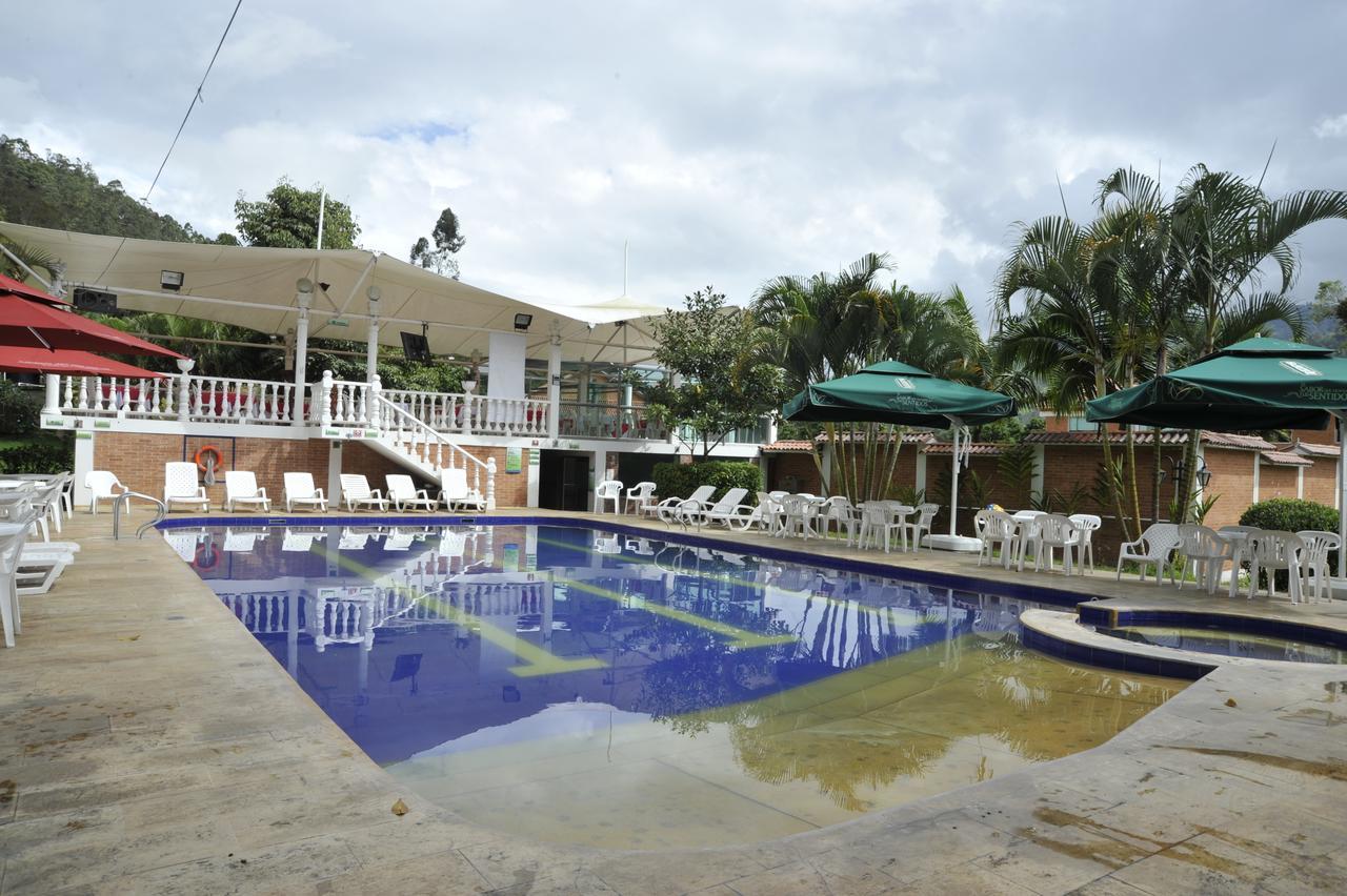 Termales Santa Monica Choachí Exterior foto